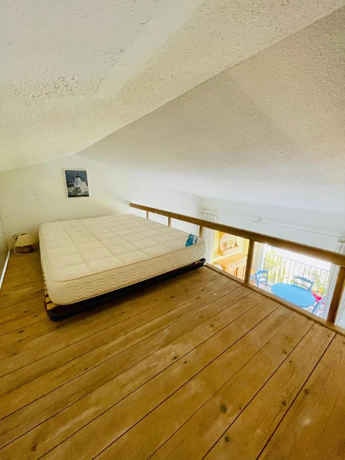 Bel Appartement Avec Mezzanine, Vue Mer Et Piscine 孔格林 外观 照片