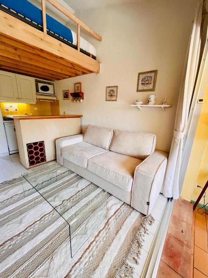 Bel Appartement Avec Mezzanine, Vue Mer Et Piscine 孔格林 外观 照片